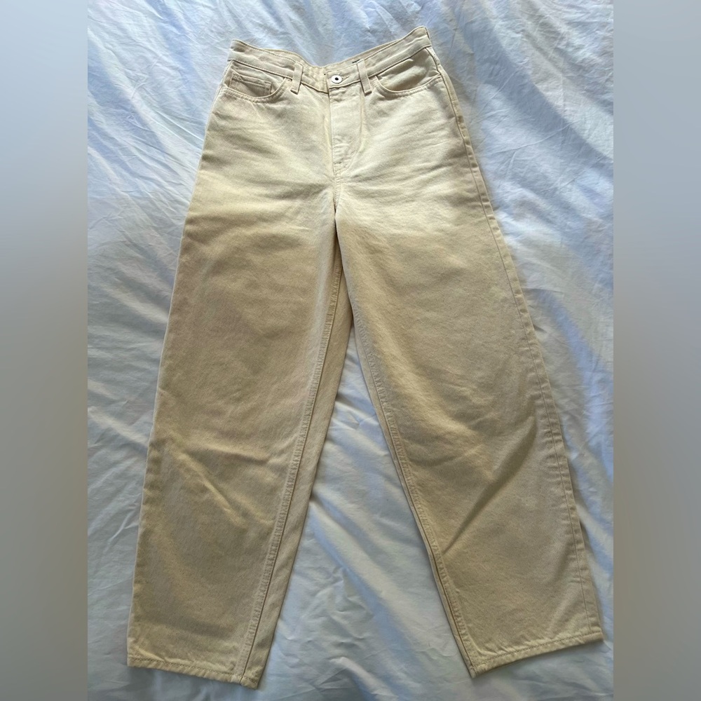 COS Arch Jeans, Off-white. Size 25.